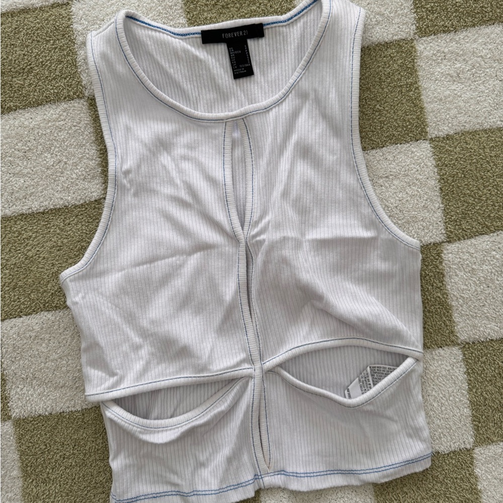 Ribbed cut out tank top